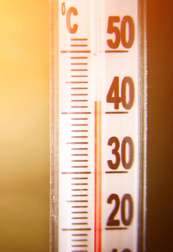 Thermometer shows temperature over 40 degrees celsius